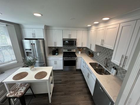 757 Grosse Pointe Circle Vernon Hills IL 60061