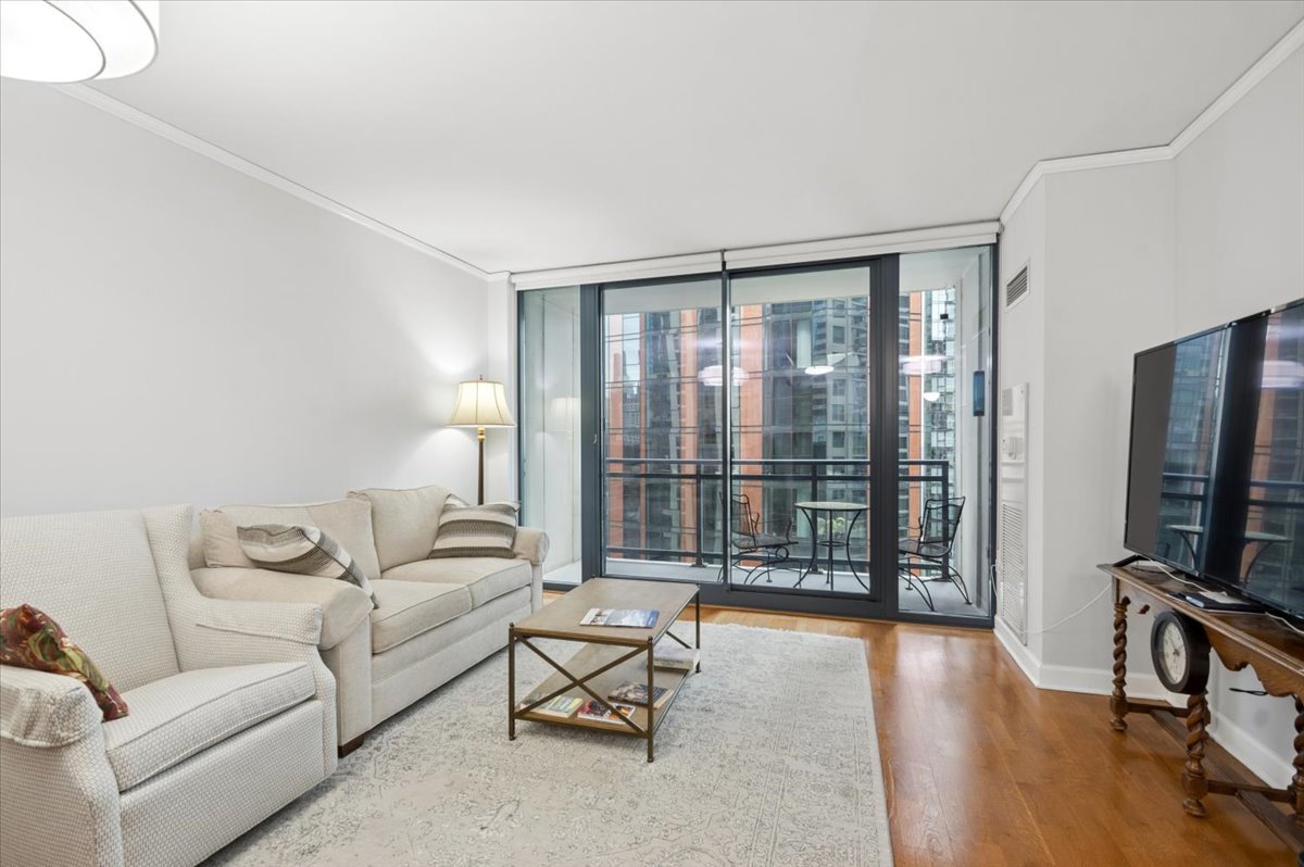 201 North Westshore Drive Chicago IL 60601
