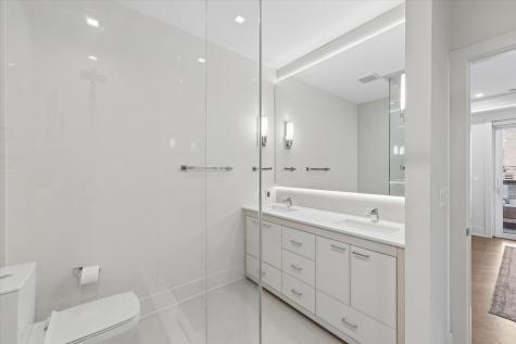 1334 West Walton Street Chicago IL 60642
