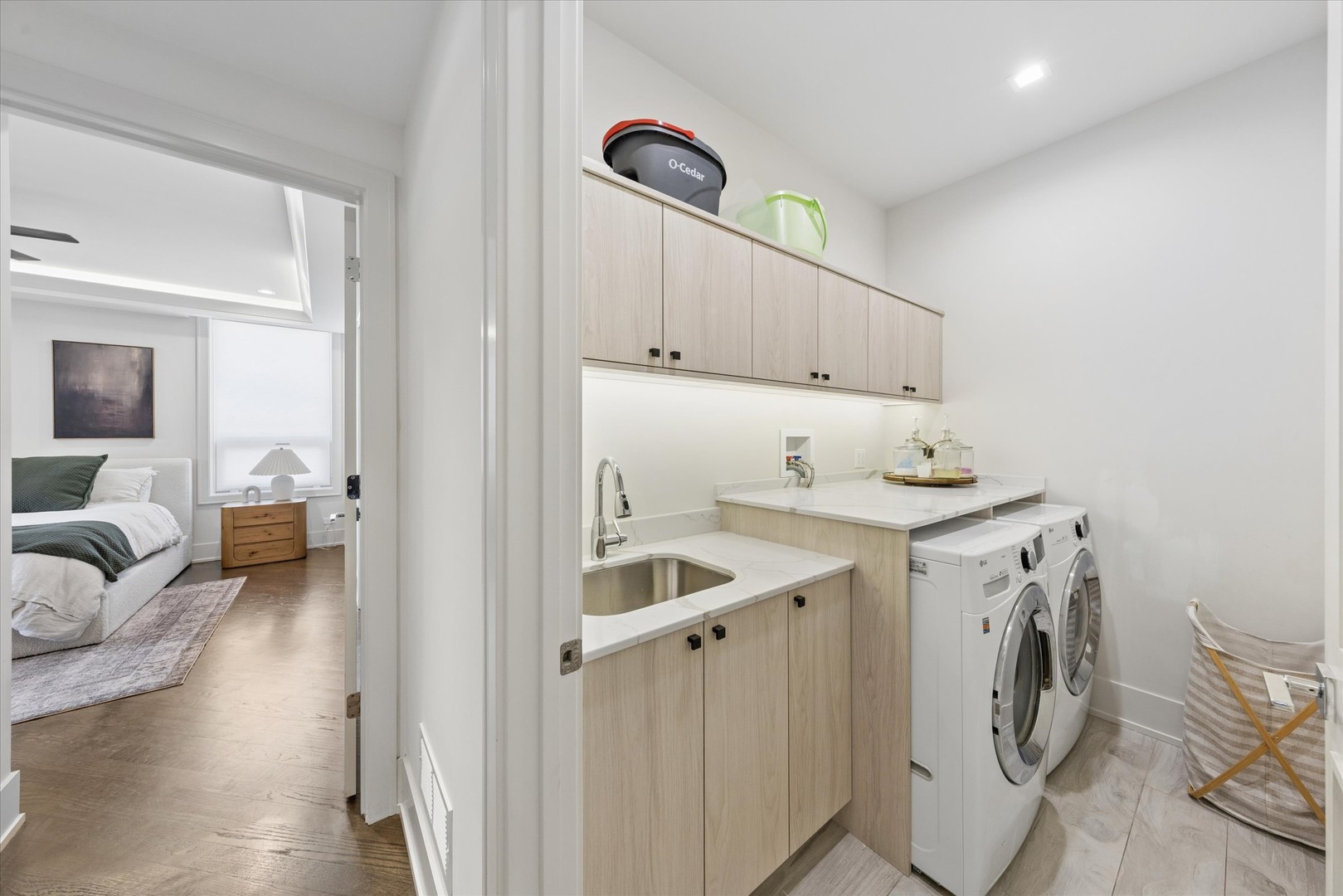 1334 West Walton Street Chicago IL 60642