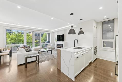 1334 West Walton Street Chicago IL 60642