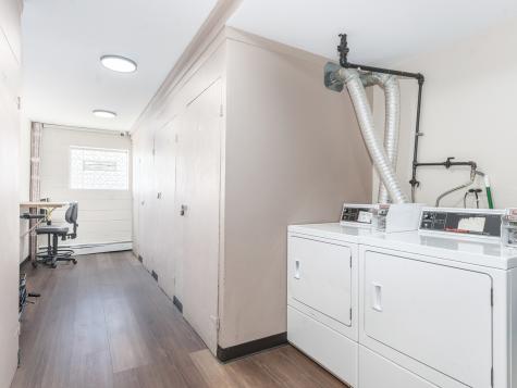 415 South Maple Avenue Oak Park IL 60302