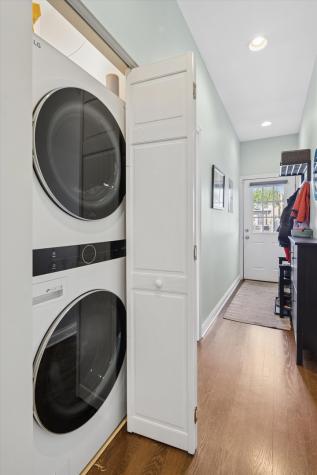 2024 West Iowa Street Chicago IL 60622