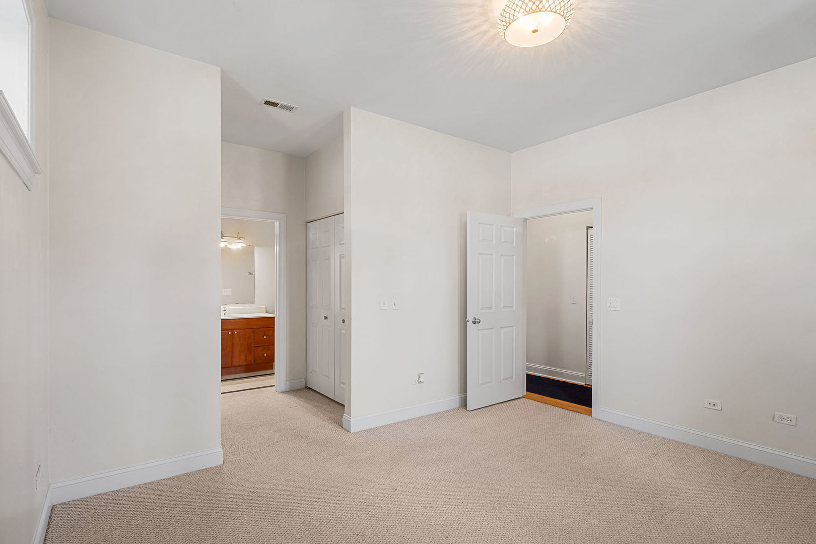 2204 North Natchez Avenue Chicago IL 60707