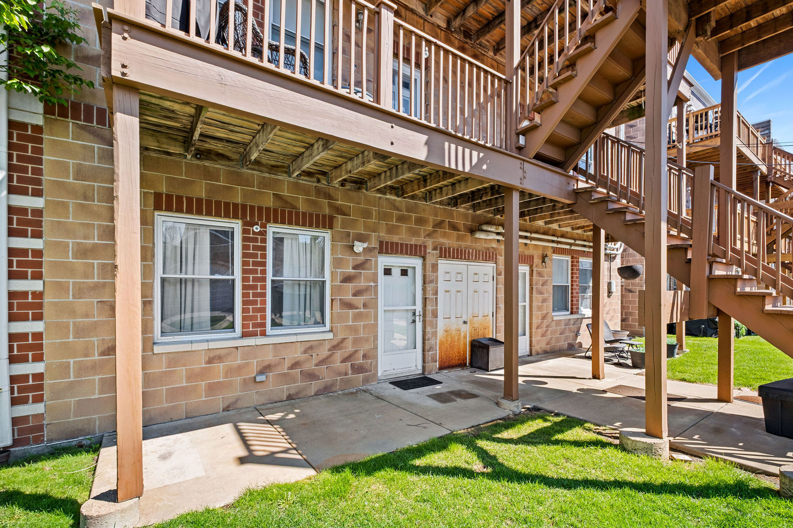2204 North Natchez Avenue Chicago IL 60707