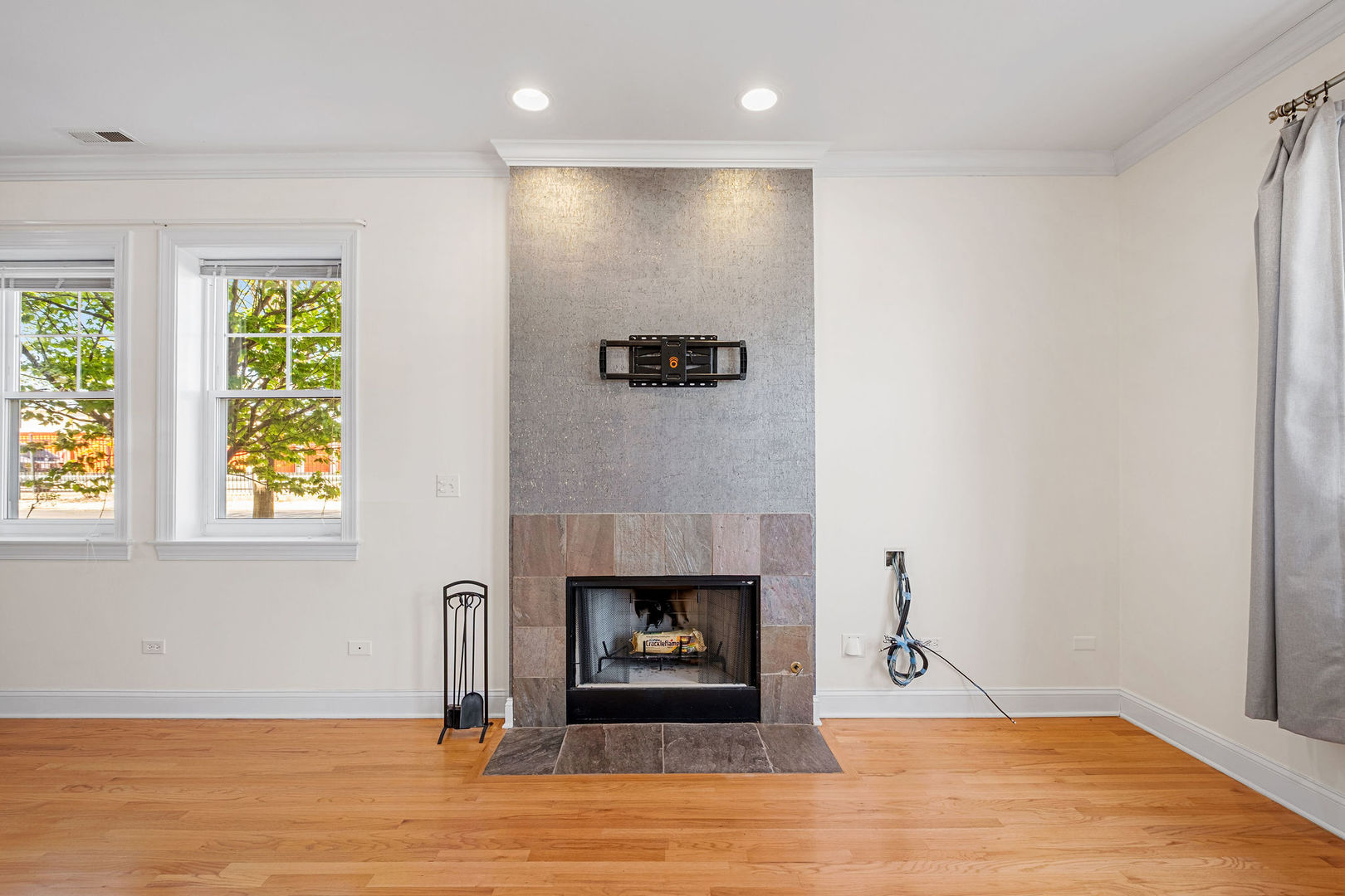 2204 North Natchez Avenue Chicago IL 60707