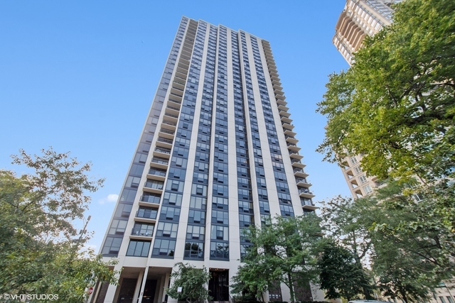 2500 North Lakeview Avenue Chicago IL 60614