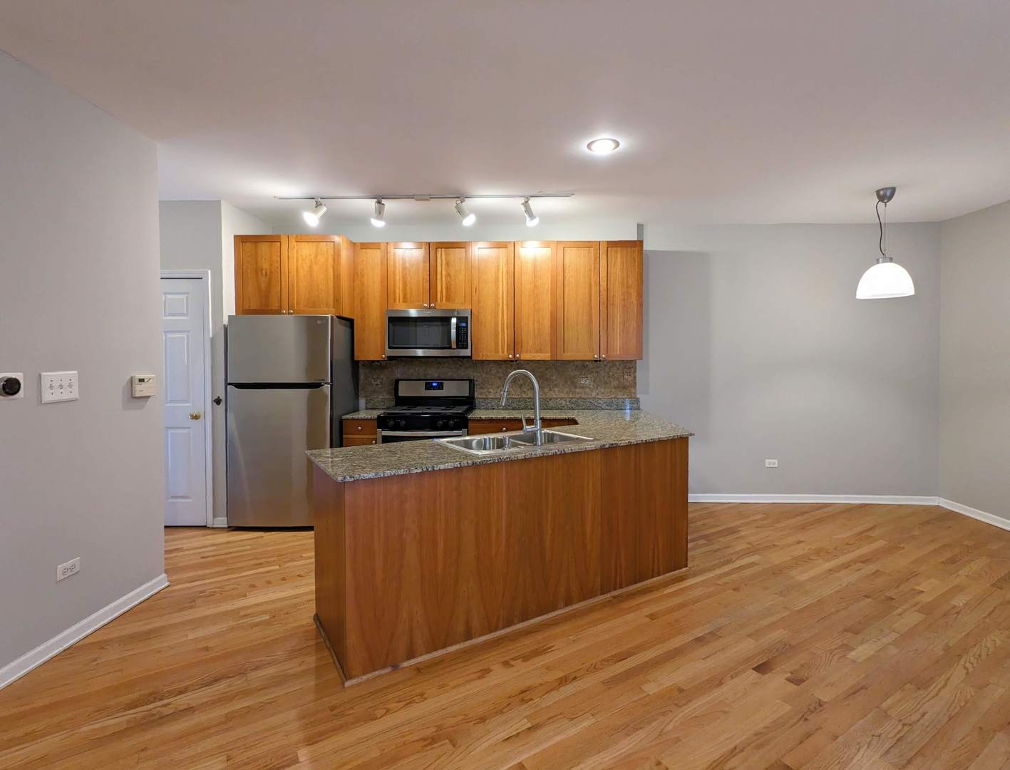 750 North Willard Court Chicago IL 60642