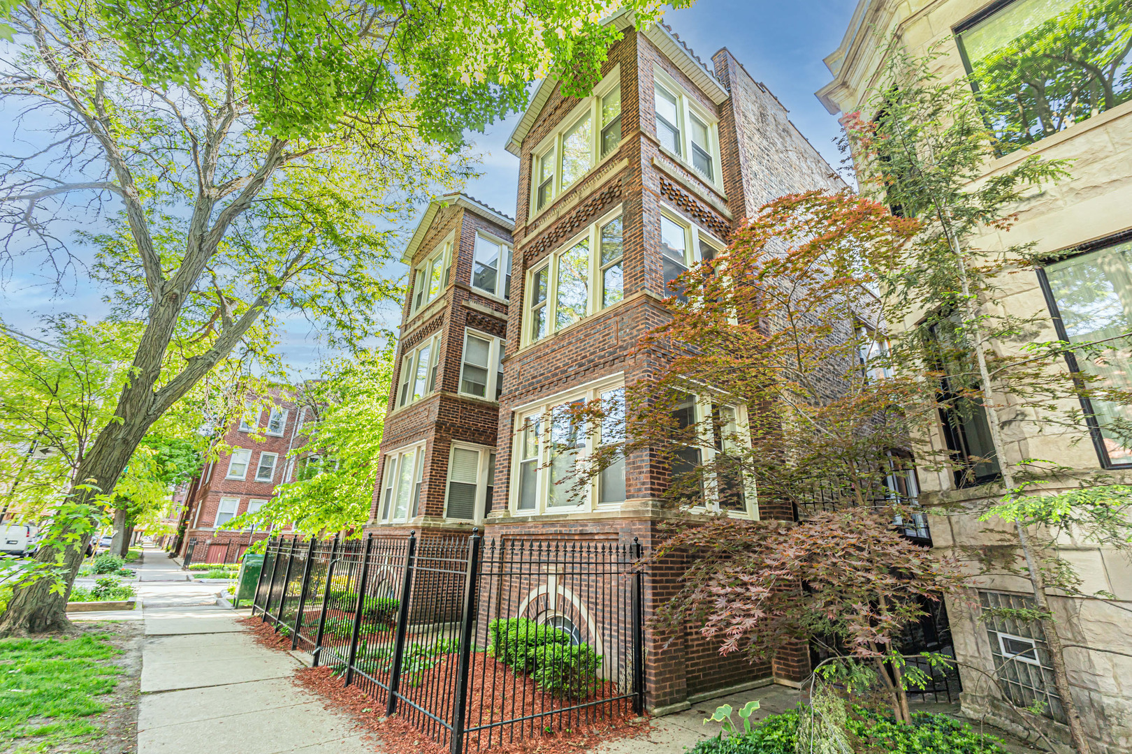 4700 North Campbell Avenue Chicago IL 60625