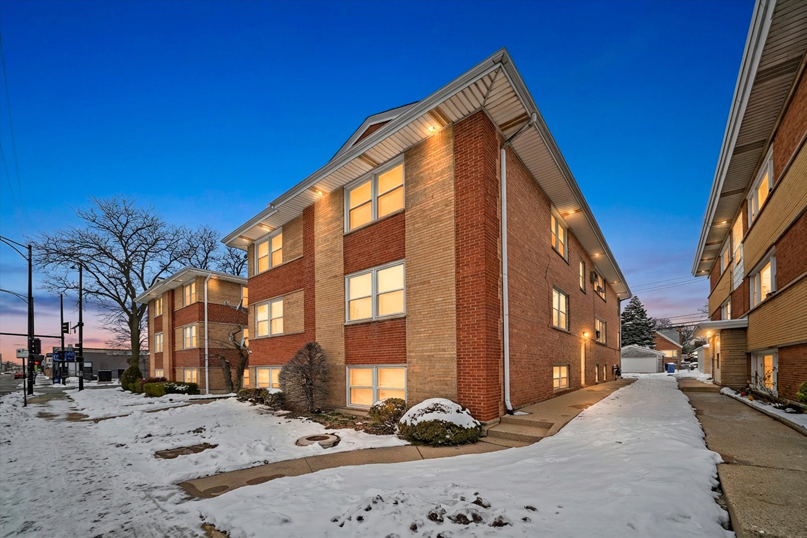 6968 West Belmont Avenue Chicago IL 60634