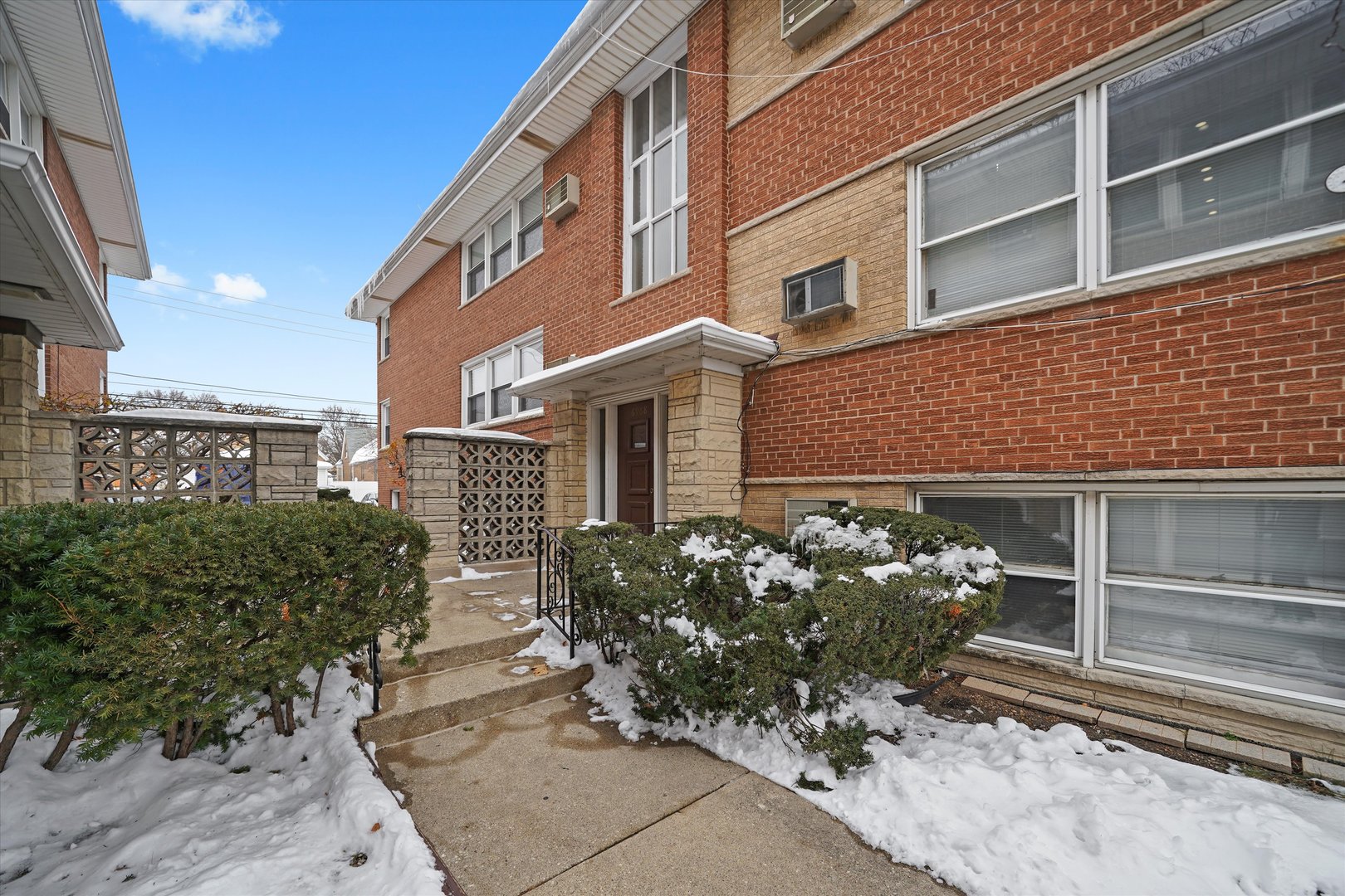 6968 West Belmont Avenue Chicago IL 60634