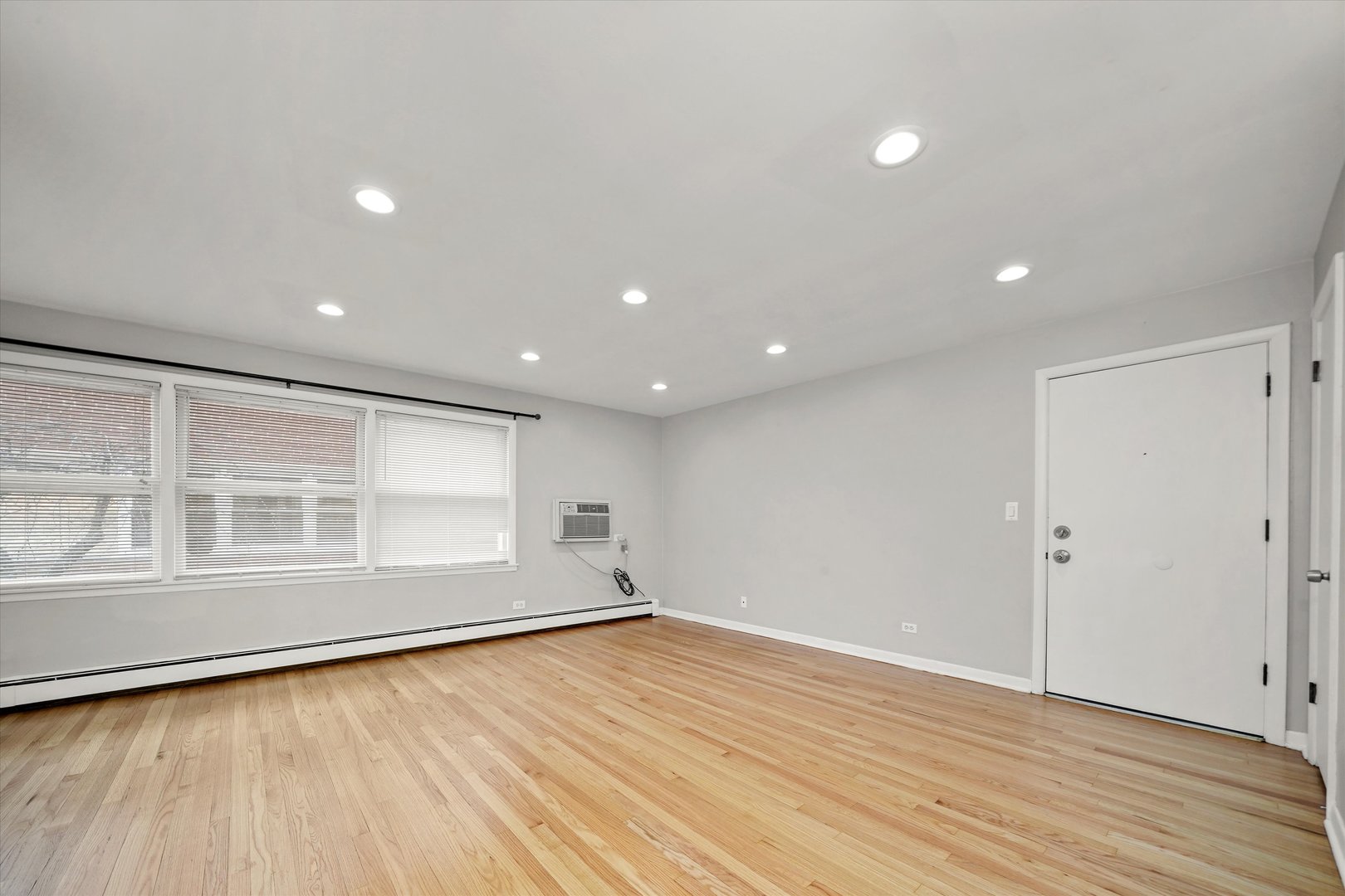 6968 West Belmont Avenue Chicago IL 60634