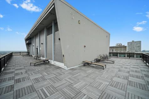 3600 North Lake Shore Drive Chicago IL 60613