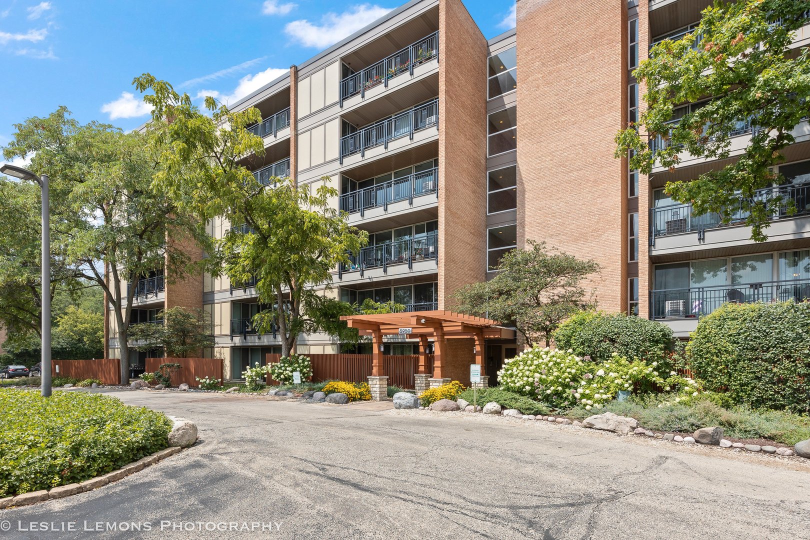 5950 Oakwood Drive Lisle IL 60532