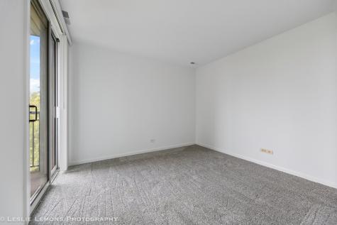5950 Oakwood Drive Lisle IL 60532