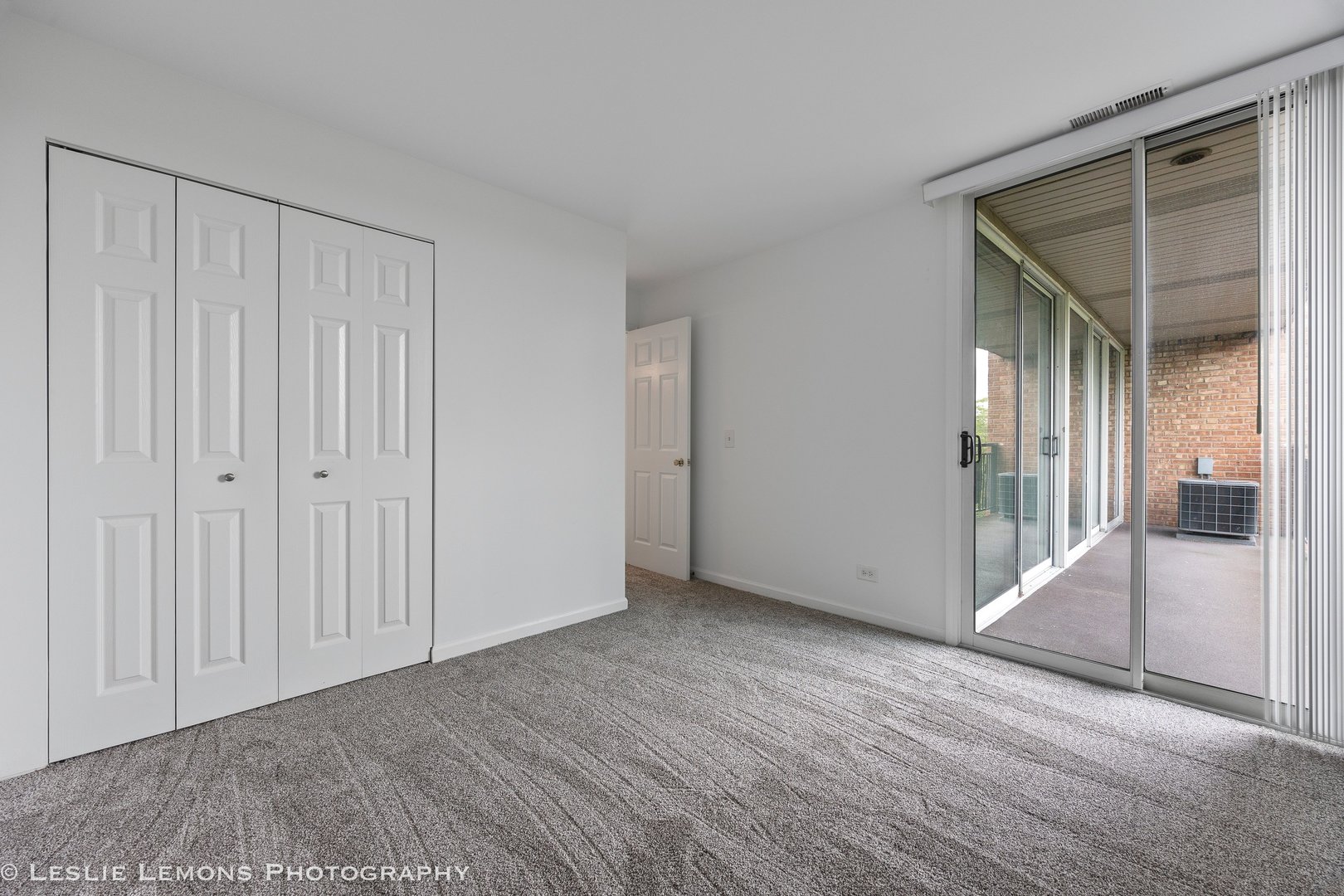 5950 Oakwood Drive Lisle IL 60532
