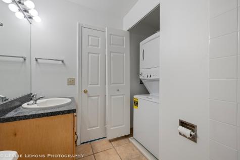 5950 Oakwood Drive Lisle IL 60532