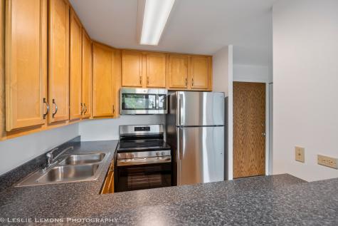5950 Oakwood Drive Lisle IL 60532