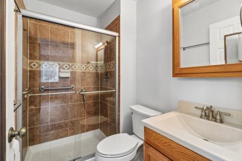 1102 Woodbury Lane Wheeling IL 60090