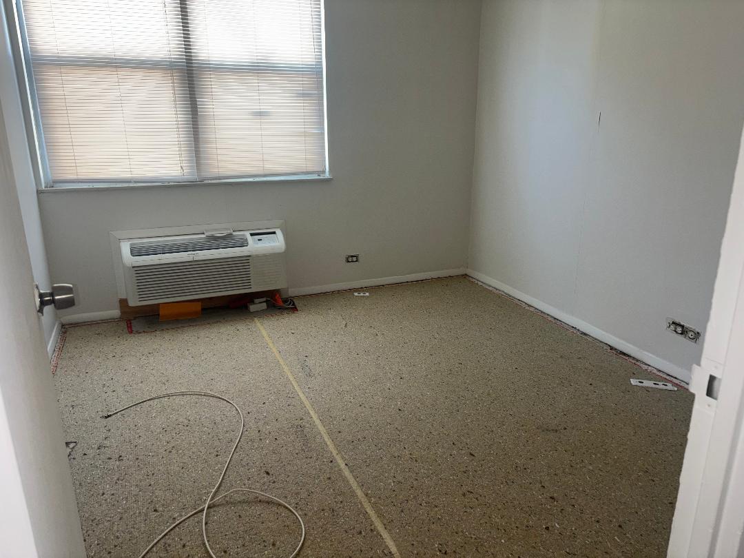 4350 West Ford City Drive Chicago IL 60652