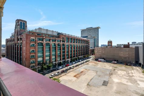320 East 21st Street Chicago IL 60616