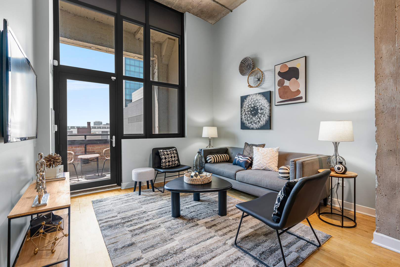320 East 21st Street Chicago IL 60616