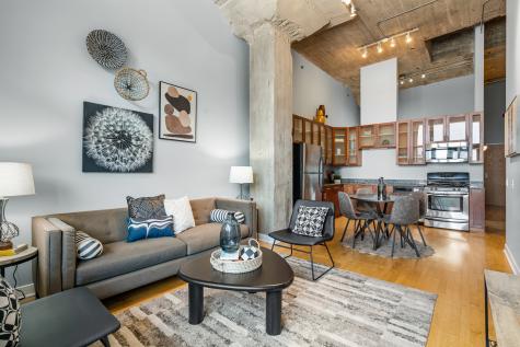 320 East 21st Street Chicago IL 60616