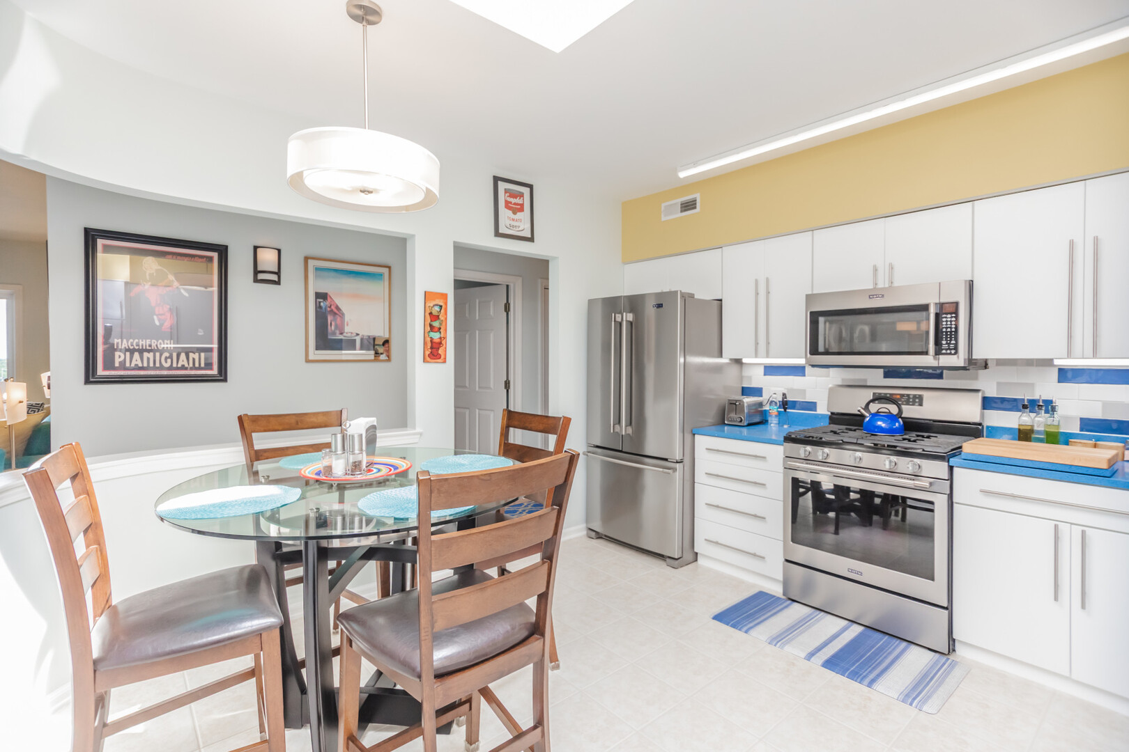 5555 North Cumberland Avenue Chicago IL 60656