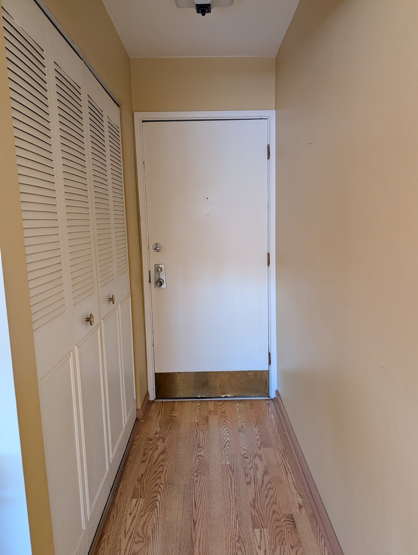8444 West Wilson Avenue Chicago IL 60656