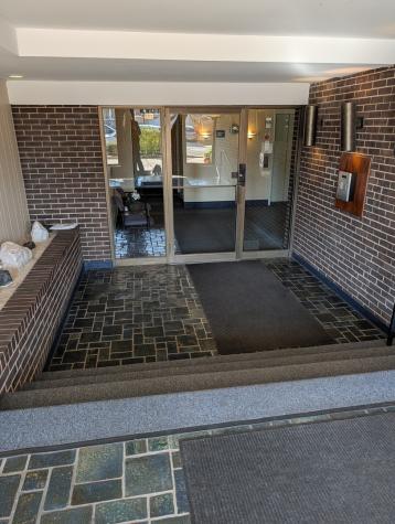 8444 West Wilson Avenue Chicago IL 60656