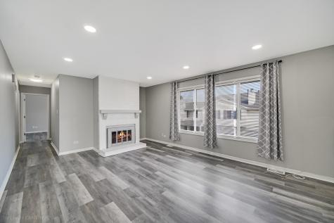 103 Red Barn Road Matteson IL 60443