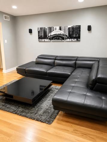 4923 North Harlem Avenue Chicago IL 60656