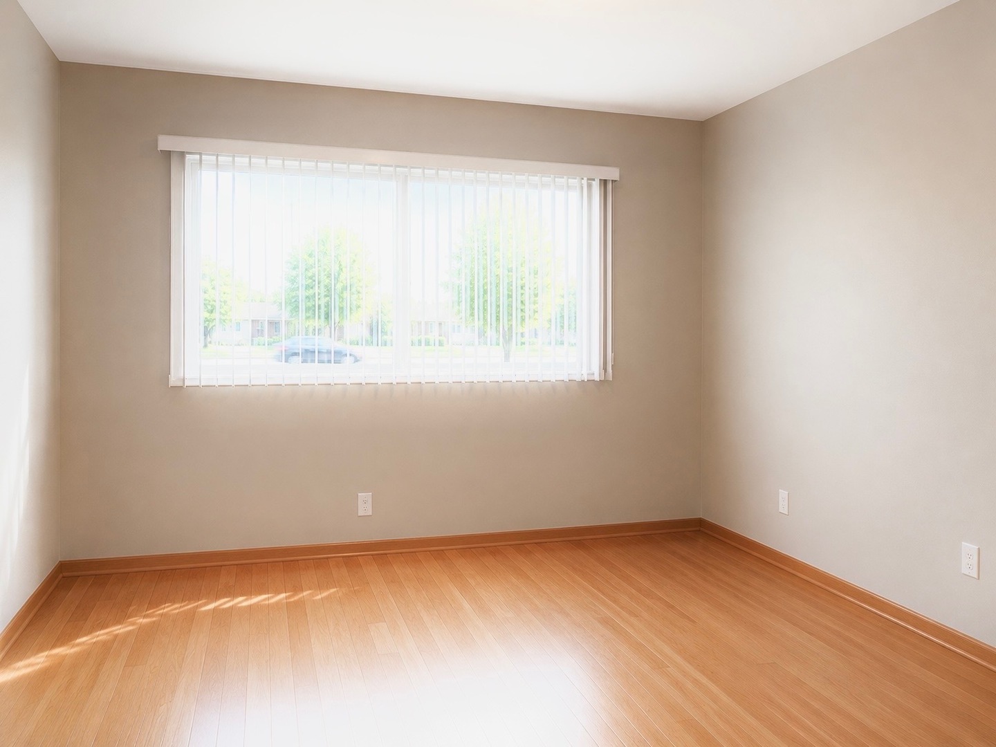 4923 North Harlem Avenue Chicago IL 60656