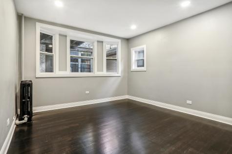 1327 East 52nd Street Chicago IL 60615