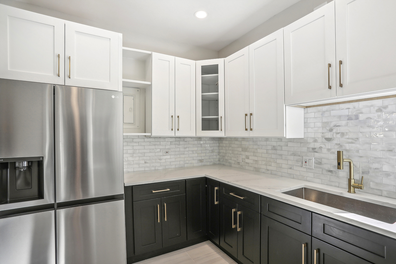 1327 East 52nd Street Chicago IL 60615