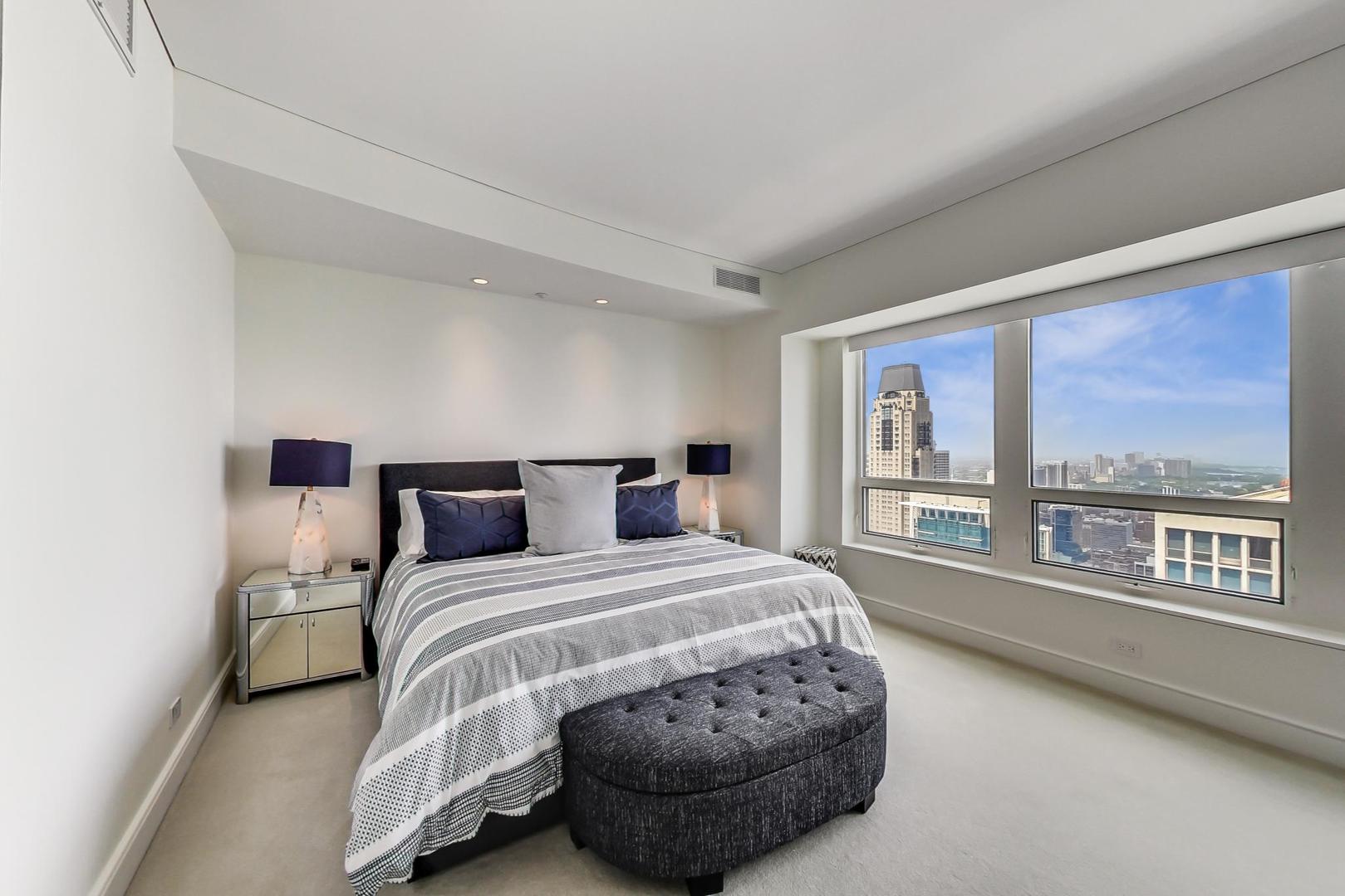 800 North Michigan Avenue Chicago IL 60611