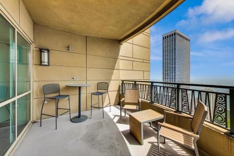 800 North Michigan Avenue Chicago IL 60611