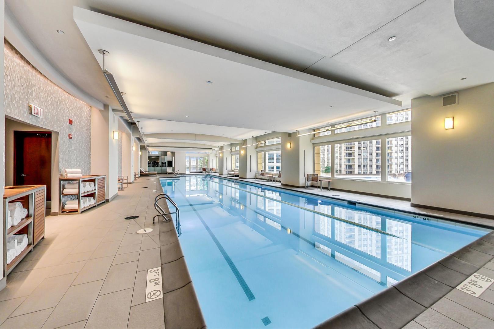 800 North Michigan Avenue Chicago IL 60611