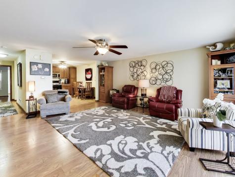 5311 Glenbrook Trail Mchenry IL 60050