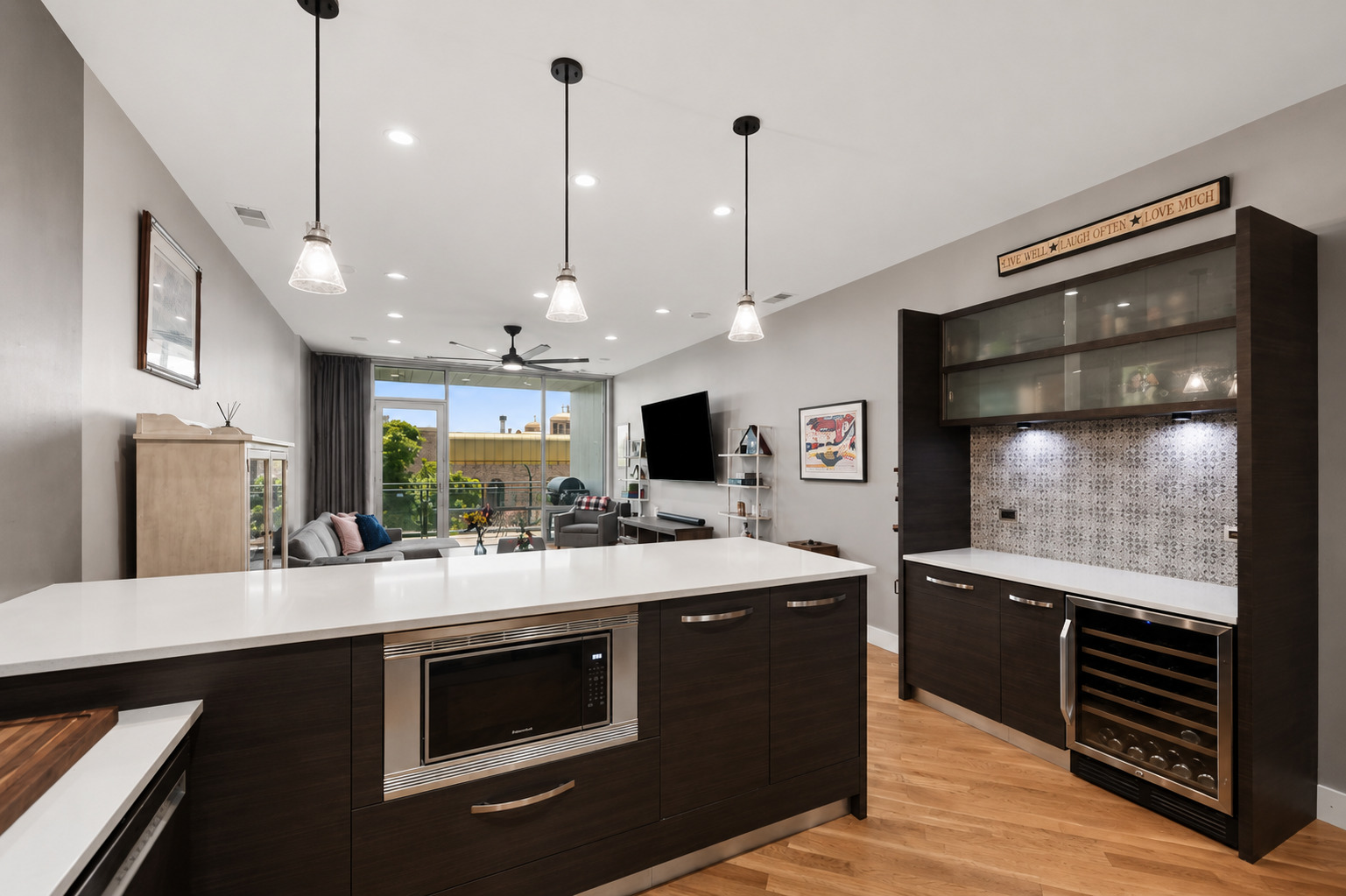 2242 West Chicago Avenue Chicago IL 60622