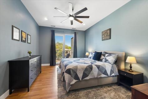 2242 West Chicago Avenue Chicago IL 60622