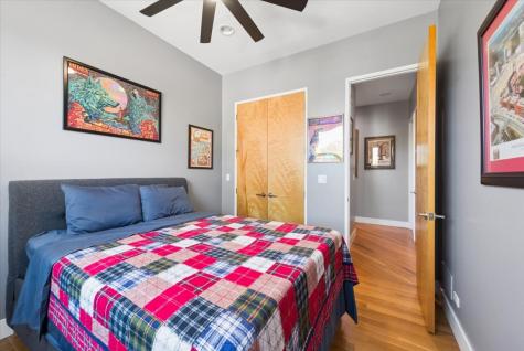 2242 West Chicago Avenue Chicago IL 60622