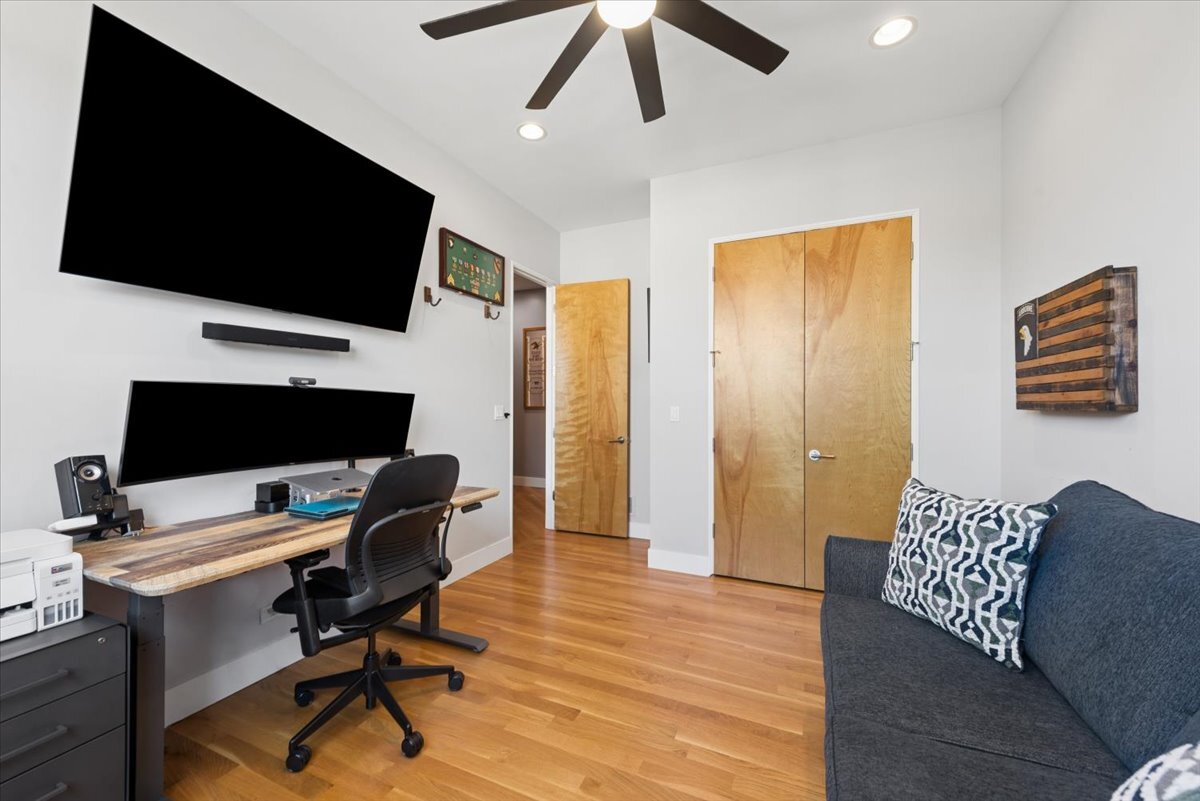 2242 West Chicago Avenue Chicago IL 60622