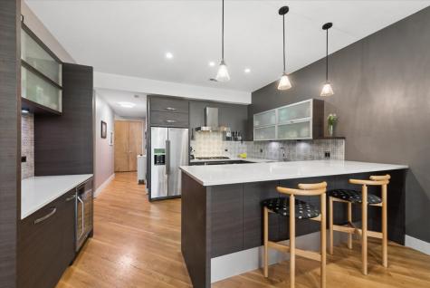 2242 West Chicago Avenue Chicago IL 60622