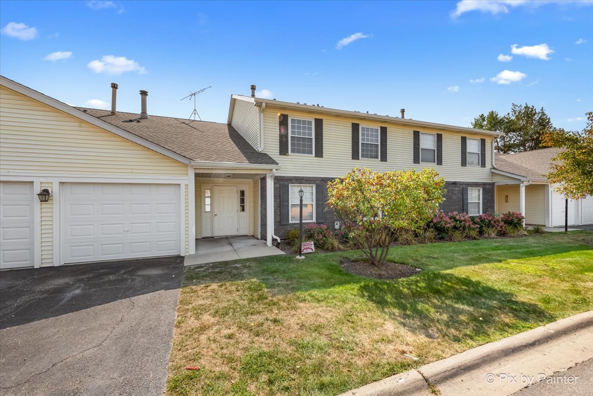 327 Newport Lane Bartlett IL 60103