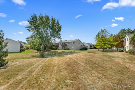 327 Newport Lane Bartlett IL 60103