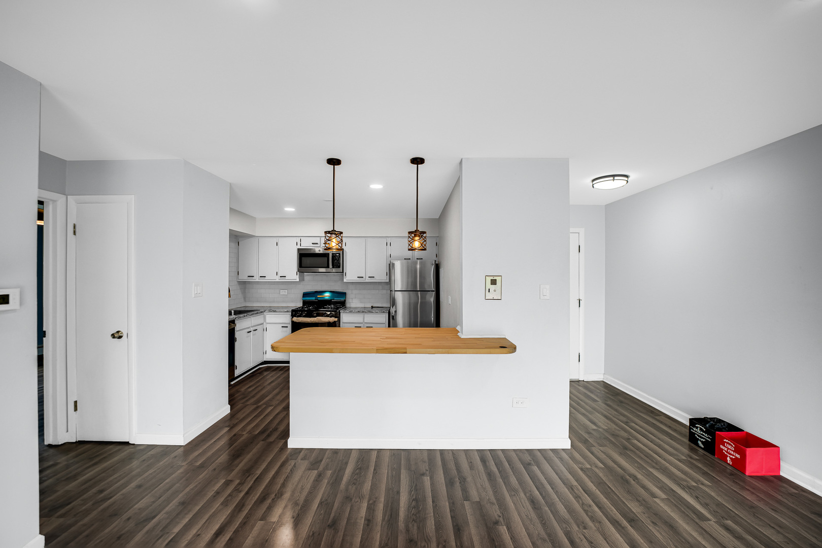 1133 South Finley Road Lombard IL 60148