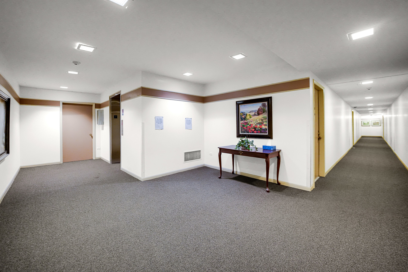 1133 South Finley Road Lombard IL 60148