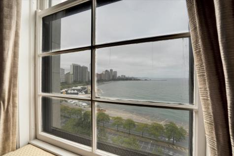 229 East Lake Shore Drive Chicago IL 60611