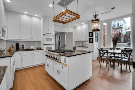 229 East Lake Shore Drive Chicago IL 60611